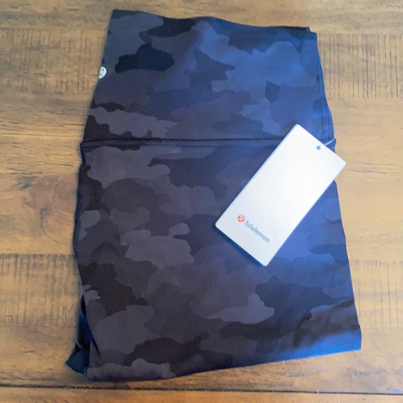 Align legging crop 23” - Picture 1 of 2